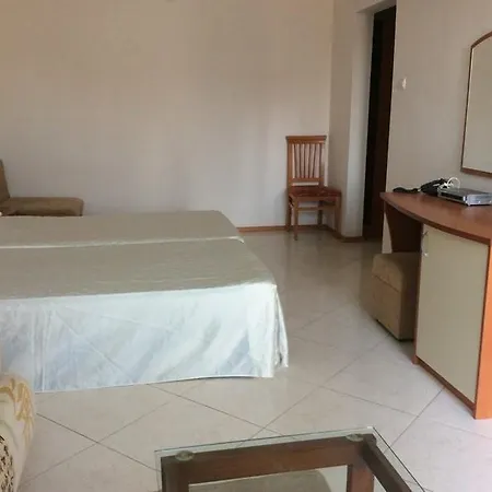 Family Hotel Africana Hotel 3*