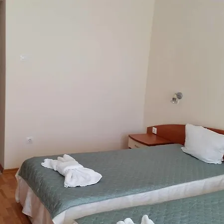 فندق Family Hotel Africana سفيتي فلاس